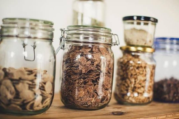 Quels sont les pots et bocaux les plus utiles pour sa cuisine ?